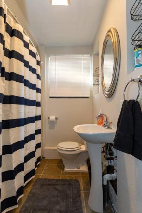 Cozy & Comfy Cottage In The City - W Parking Pittsburgh Exterior foto
